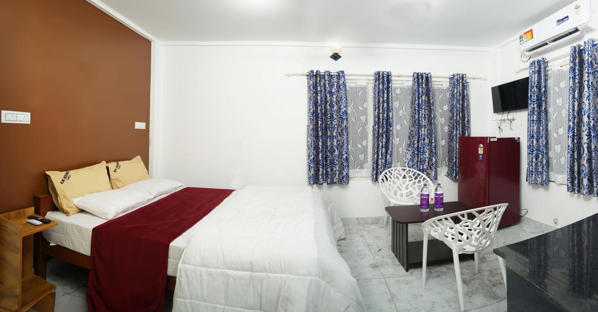 M M Residency Hotell Kochi Eksteriør bilde