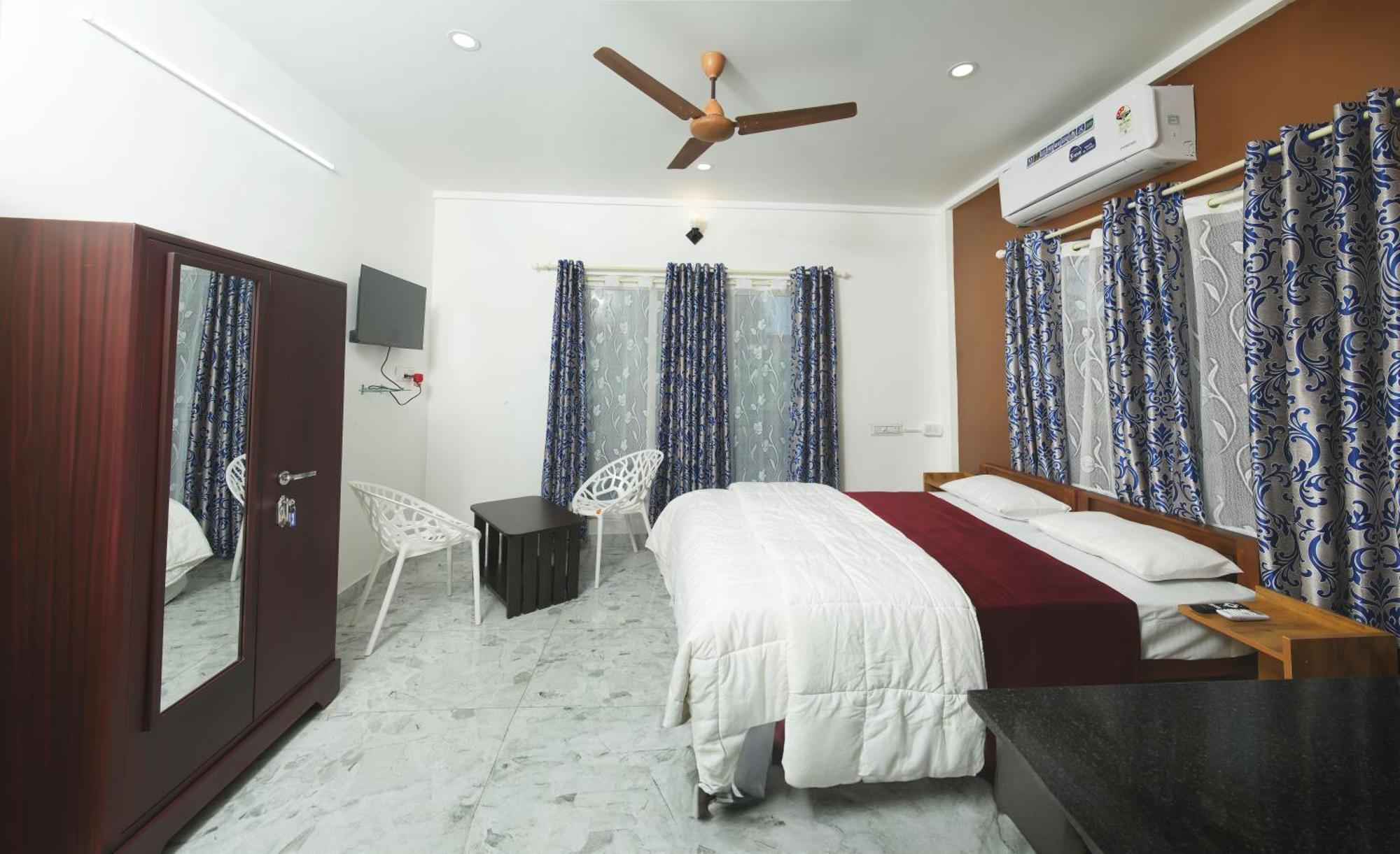 M M Residency Hotell Kochi Eksteriør bilde