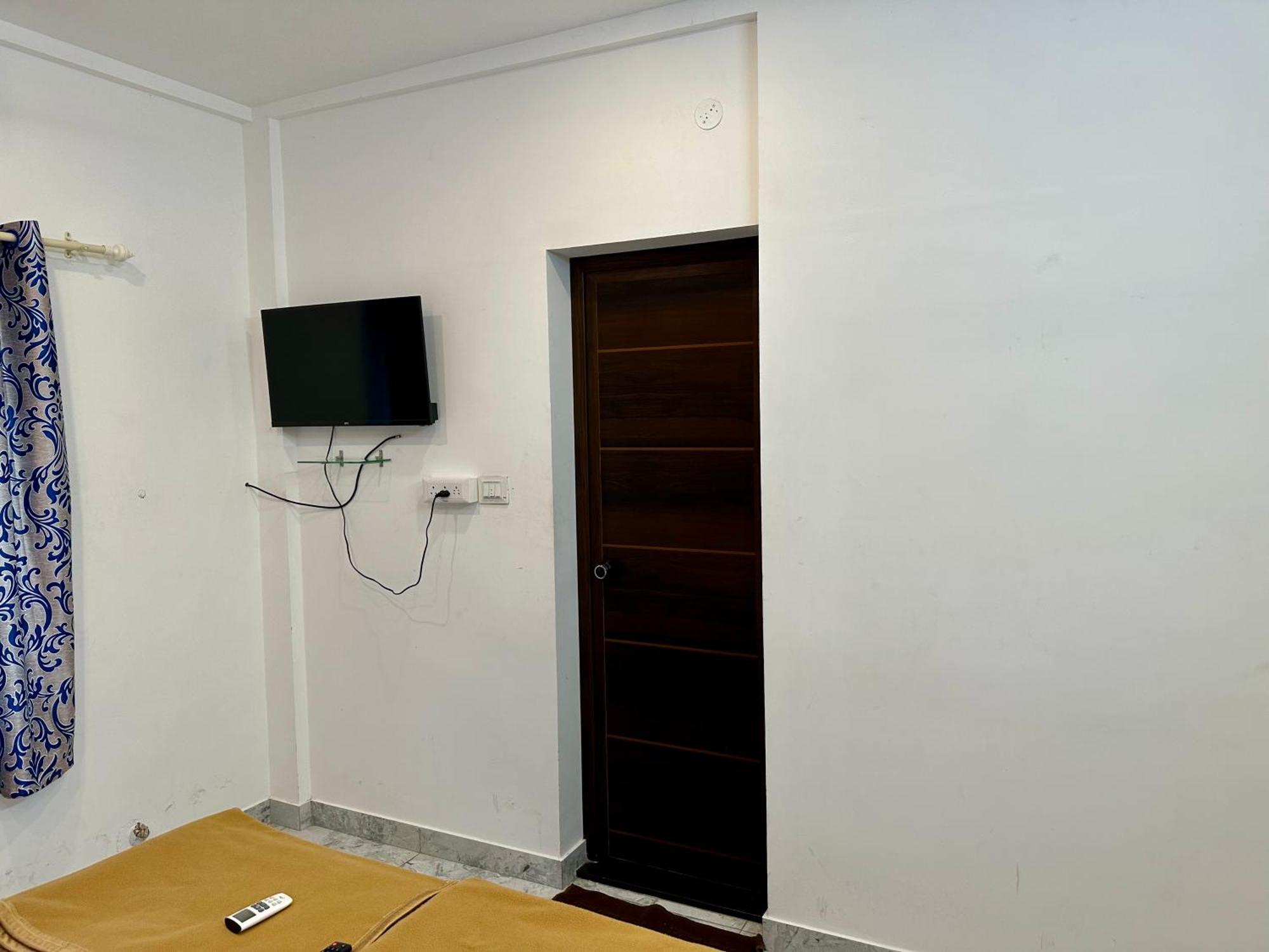 M M Residency Hotell Kochi Eksteriør bilde